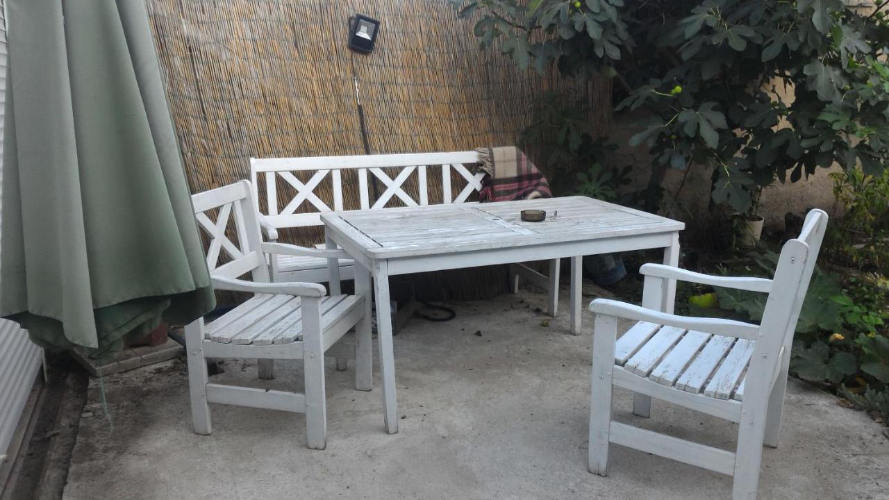 Small Guest House Odessa Extérieur photo